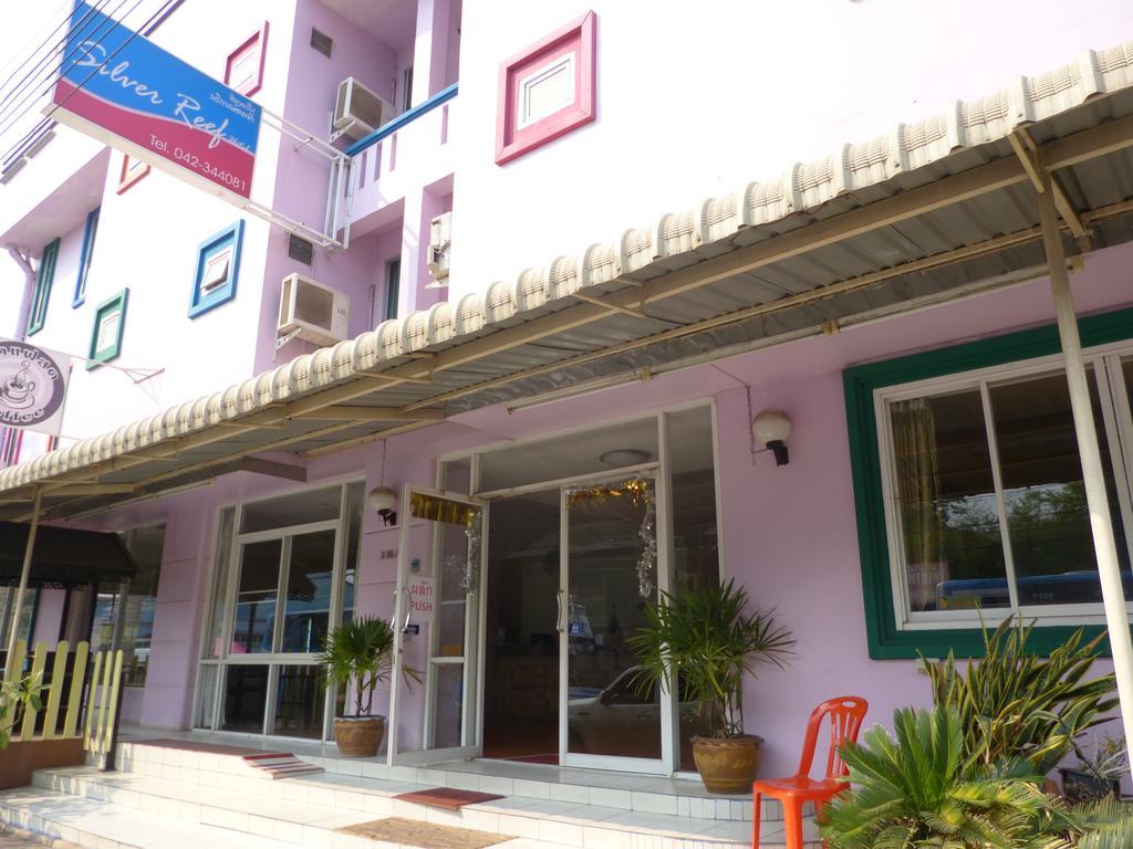 Silver Reef Hotel Удон Тани Екстериор снимка